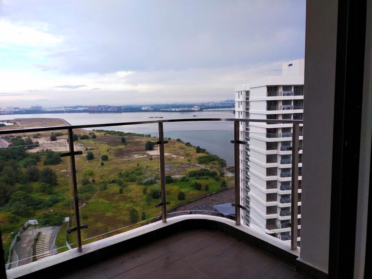 Rainbow Homestay Джохор-Бару Экстерьер фото