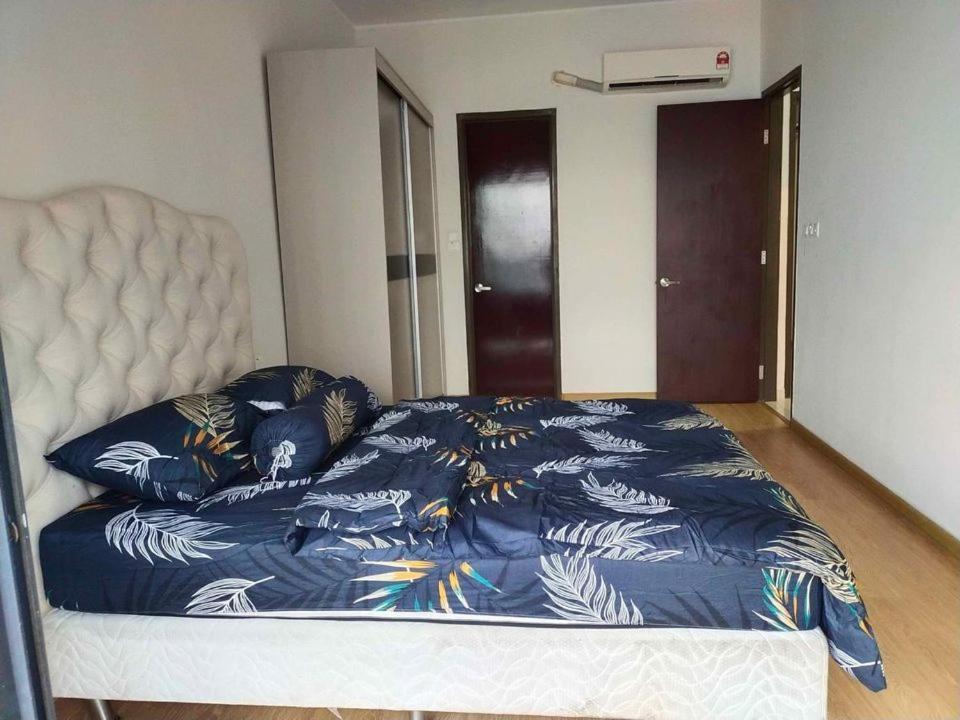 Rainbow Homestay Джохор-Бару Экстерьер фото